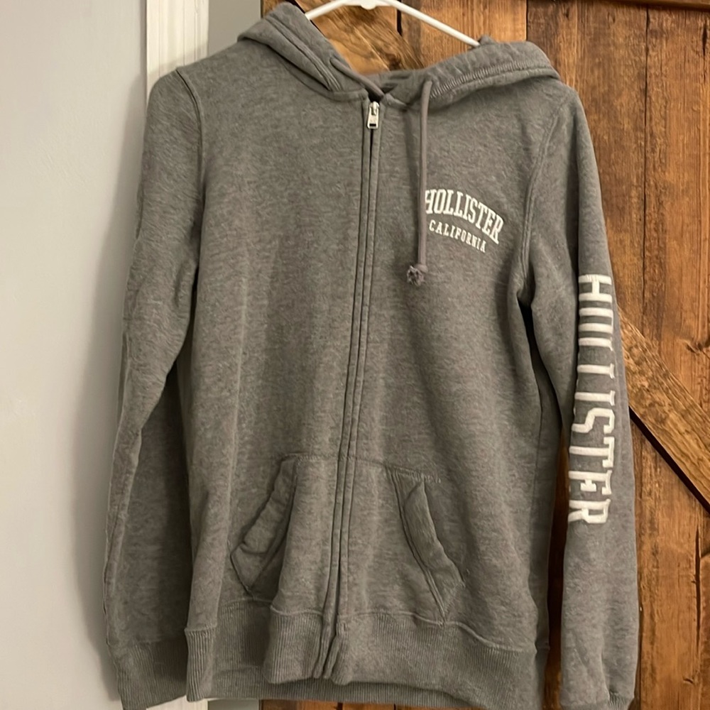 Hollister zip up